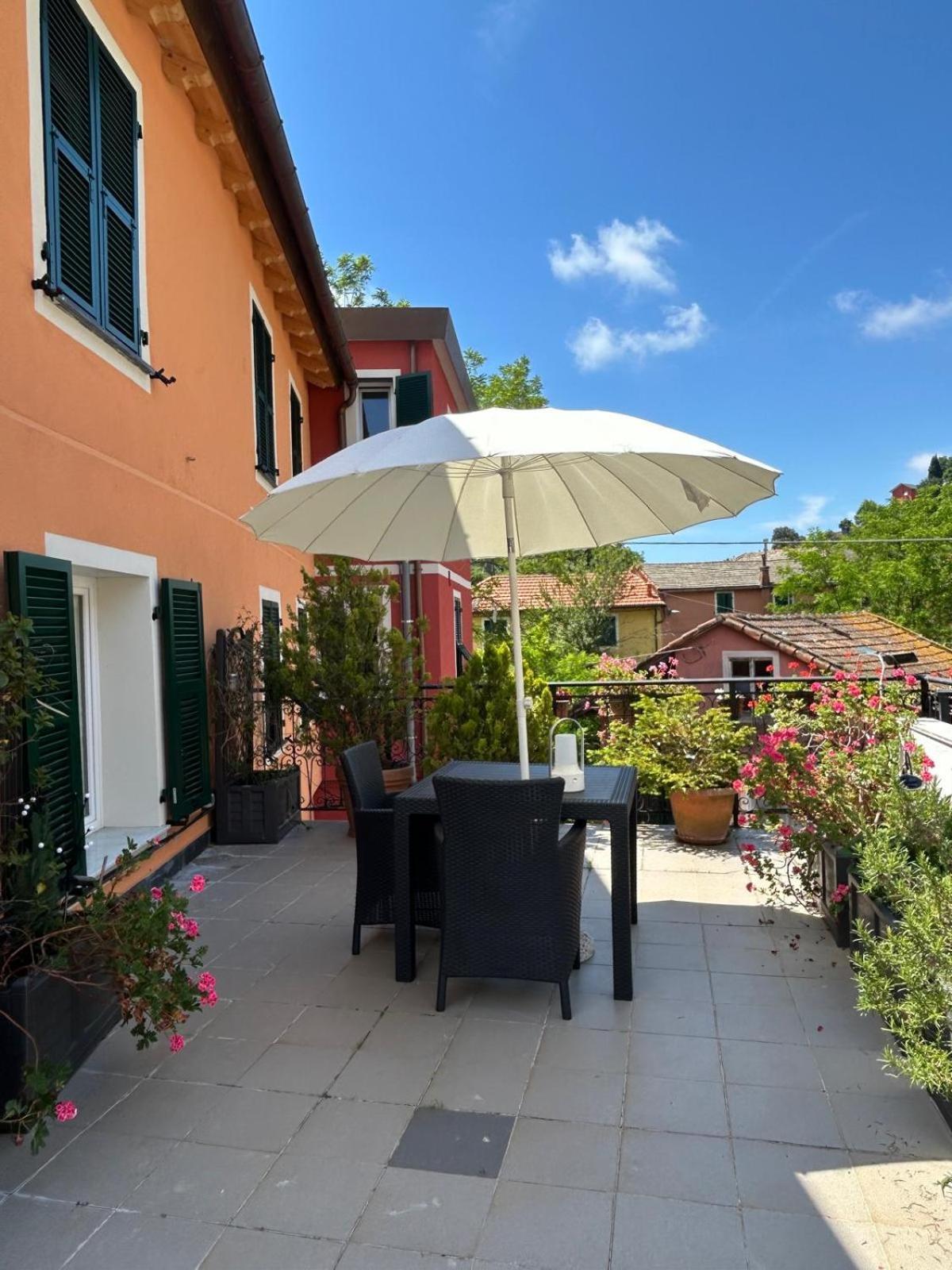 Casa Delle Ortensie Генуя Экстерьер фото
