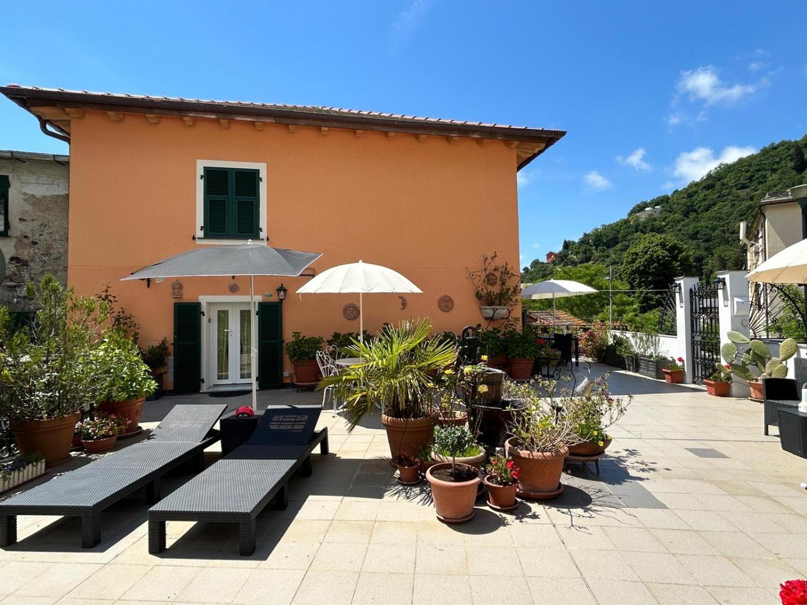 Casa Delle Ortensie Генуя Экстерьер фото